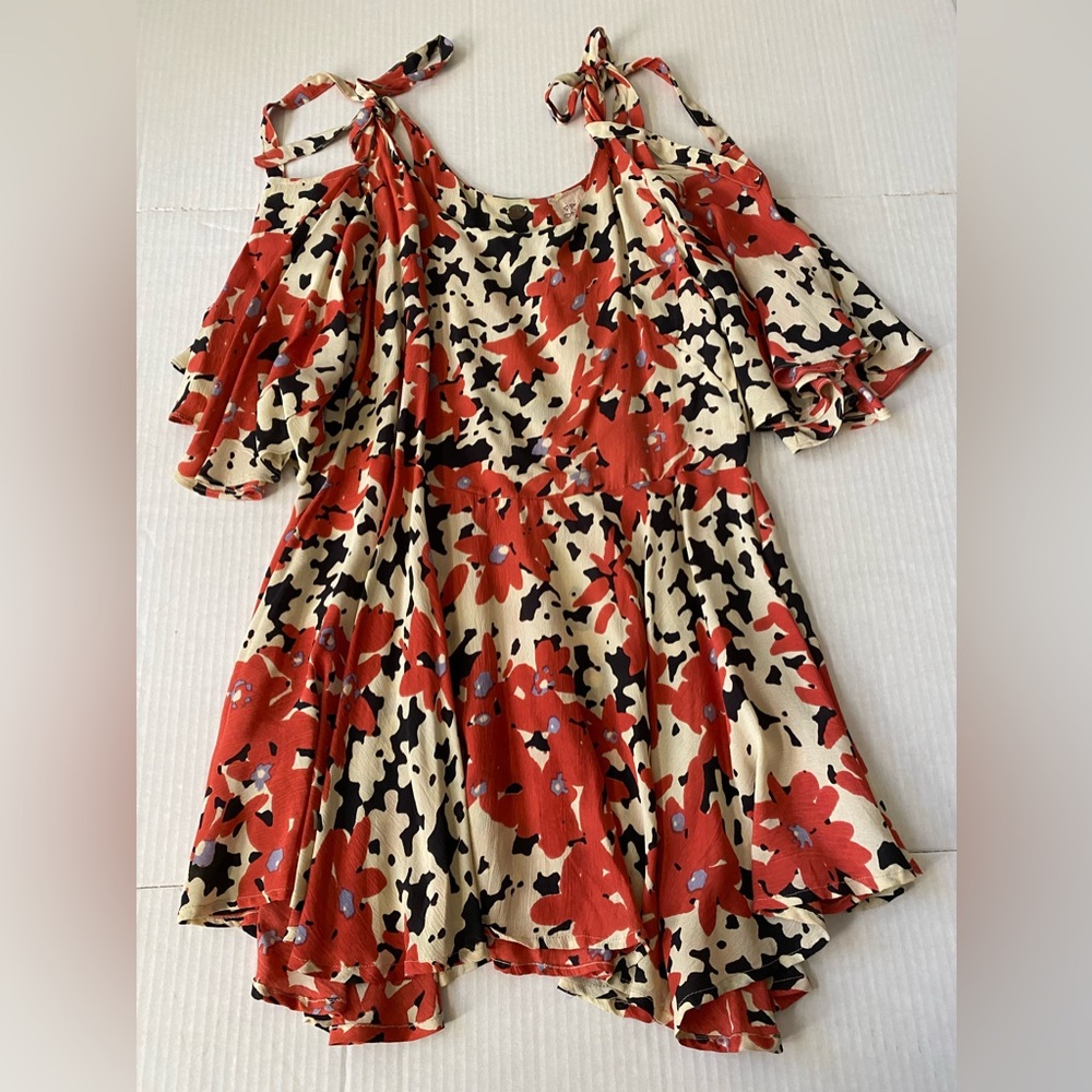 Free People One Hand 🤚 Painted Baby Doll Dress Size XS